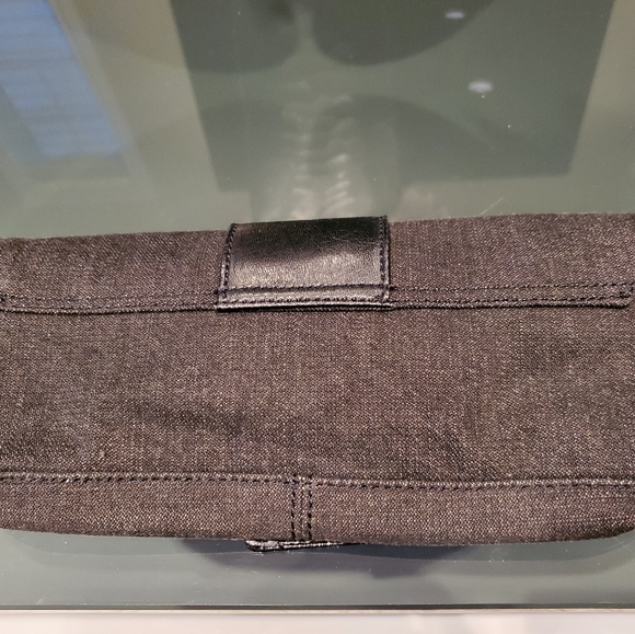 Guess cluth - Picture 3 of 4